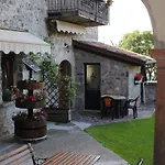 In Mit Kleinem Garten By Interhome Апартаменты