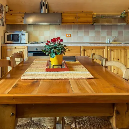 Апартаменты In Mit Kleinem Garten By Interhome *